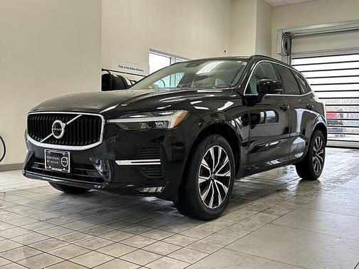 2023 Volvo XC60 Core