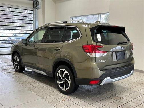 2023 Subaru Forester Touring