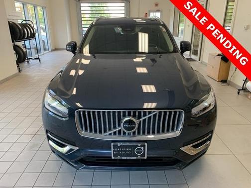2024 Volvo XC90 B5 Core Bright Theme