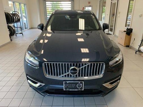 2024 Volvo XC90 B5 Core Bright Theme
