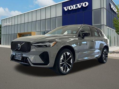 2026 Volvo XC60 Plug-In Hybrid T8 Plus