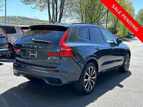 Denim Blue 2023 Volvo XC60 Plus