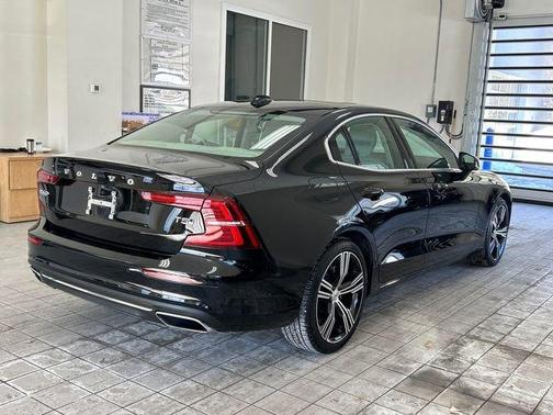 2021 Volvo S60 T5