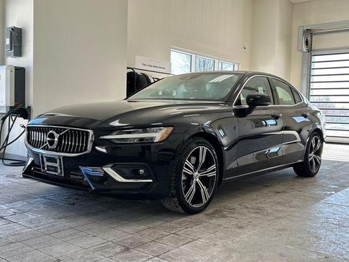 2021 Volvo S60 T5