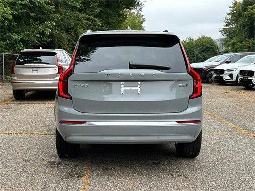 2026 Volvo XC90 B6 Plus 7-Seater