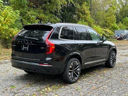 2026 Volvo XC90 B6 Plus 7-Seater