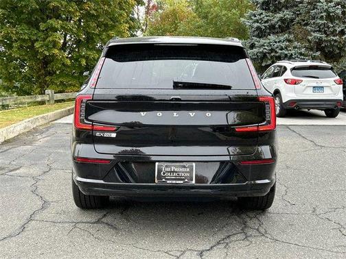 2025 Volvo EX90 Twin Motor Performance Plus