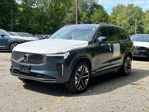 2026 Volvo XC90 B6 Plus 7-Seater