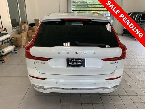 2023 Volvo XC60 B5 Plus Bright Theme