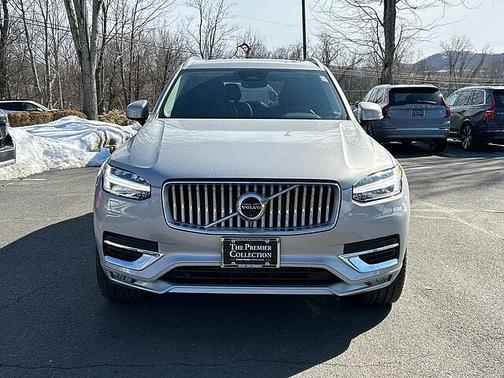 2024 Volvo XC90 Plus
