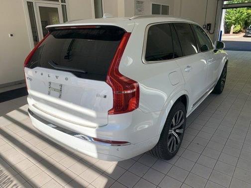 2024 Volvo XC90 B5 Core Bright Theme