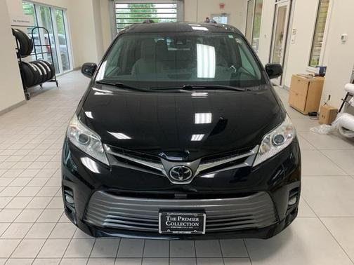 2019 Toyota Sienna