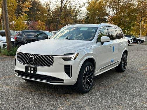 2026 Volvo XC90 B6 Ultra 7-Seater