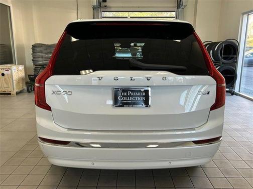 2025 Volvo XC90 B6 Ultra