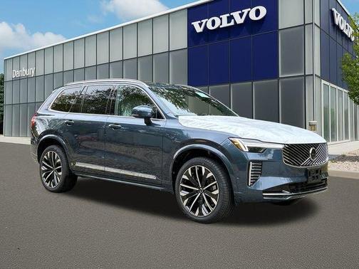 2026 Volvo XC90 B6 Plus 7-Seater