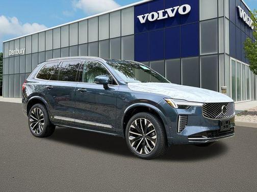 2026 Volvo XC90 B6 Plus 7-Seater