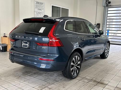 2023 Volvo XC60 Core