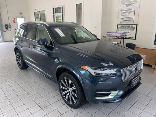2024 Volvo XC90 B6 Plus Bright Theme 7-Seater