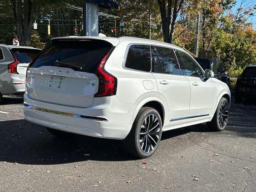 2026 Volvo XC90 B6 Plus 7-Seater