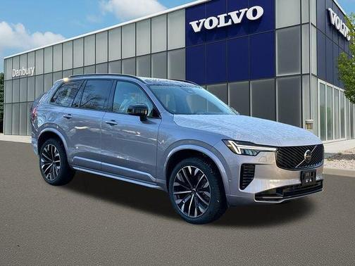 2026 Volvo XC90 B6 Ultra Dark Theme 7-Seater