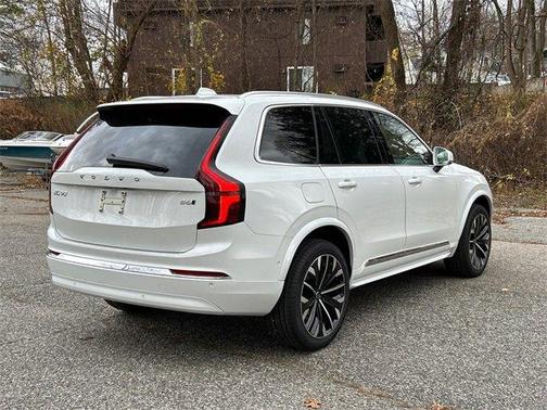 2026 Volvo XC90 B6 Plus 6-Seater