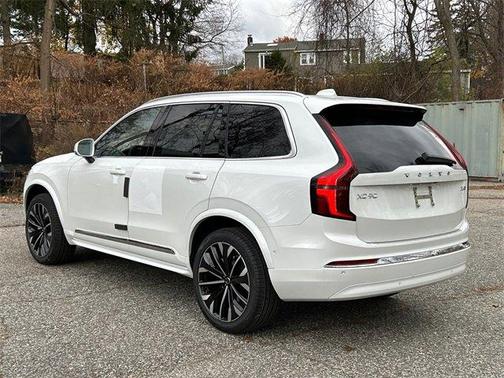 2026 Volvo XC90 B6 Plus 6-Seater
