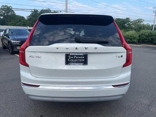 2022 Volvo XC90 T6 Inscription 7 Passenger