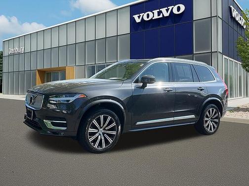 Platinum Grey 2023 Volvo XC90 Plus