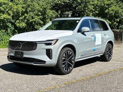 2026 Volvo XC90 B6 Ultra 7-Seater