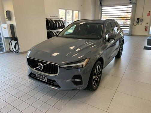 2023 Volvo XC60 B5 Core