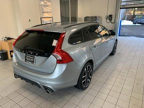 2018 Volvo V60 T5 Dynamic