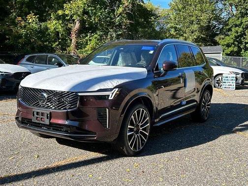 2026 Volvo XC90 B6 Plus 7-Seater