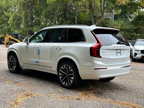 2026 Volvo XC90 B6 Ultra 7-Seater