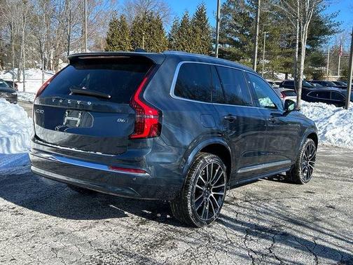 2026 Volvo XC90 B6 Plus 7-Seater