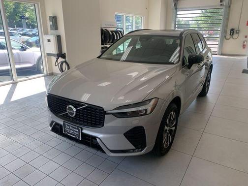 2024 Volvo XC60 B5 Core