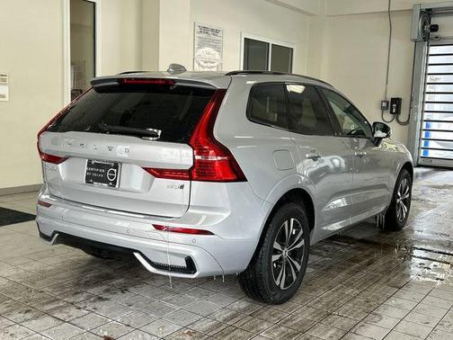 2024 Volvo XC60 B5 Core