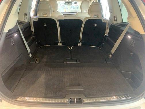 2025 Volvo XC90 Plug-In Hybrid T8 Ultra 7-Seater