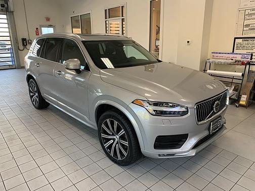 2023 Volvo XC90 Core