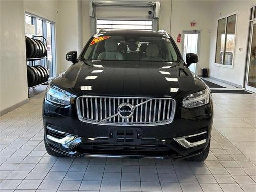 2024 Volvo XC90 Recharge Plug-In Hybrid T8 Plus Bright Theme 7 Passenger