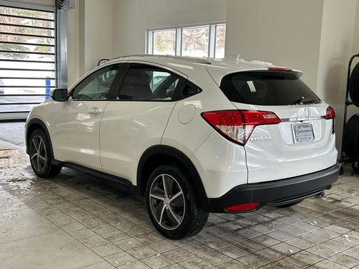 2022 Honda HR-V EX