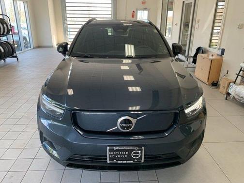 2022 Volvo XC40 Recharge Pure Electric P8 Twin Plus