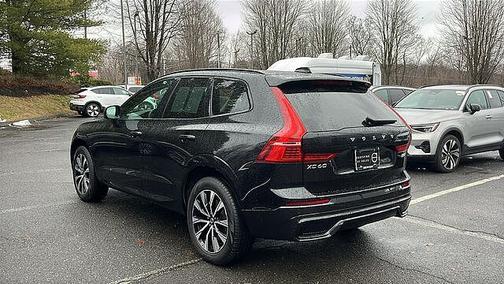 2025 Volvo XC60 Core