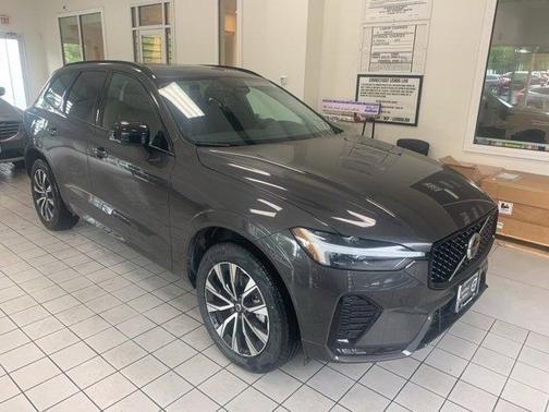 2024 Volvo XC60 B5 Core