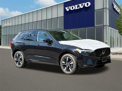 2026 Volvo XC60 B5 Core
