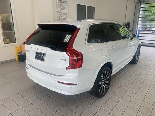 2023 Volvo XC90 B5 Core