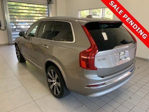 2022 Volvo XC90 T6 Inscription 7 Passenger