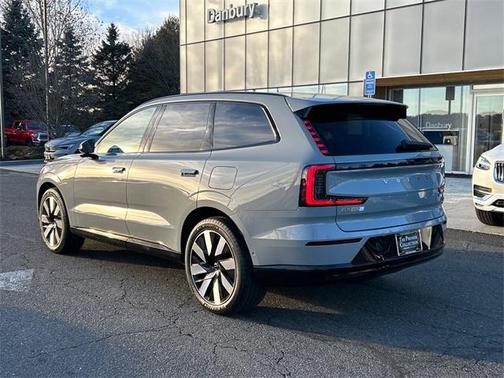 2025 Volvo EX90 Twin Motor Performance Ultra