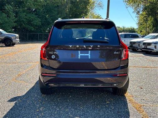 2026 Volvo XC90 B6 Ultra Dark Theme 6-Seater