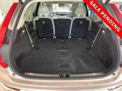 2024 Volvo XC90 B5 Core Bright Theme
