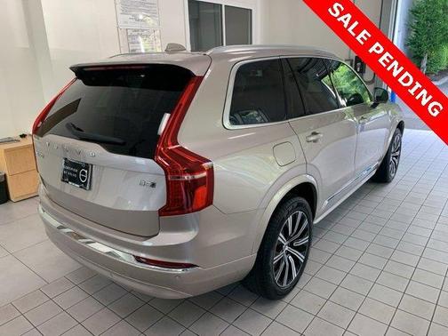 2024 Volvo XC90 B5 Core Bright Theme